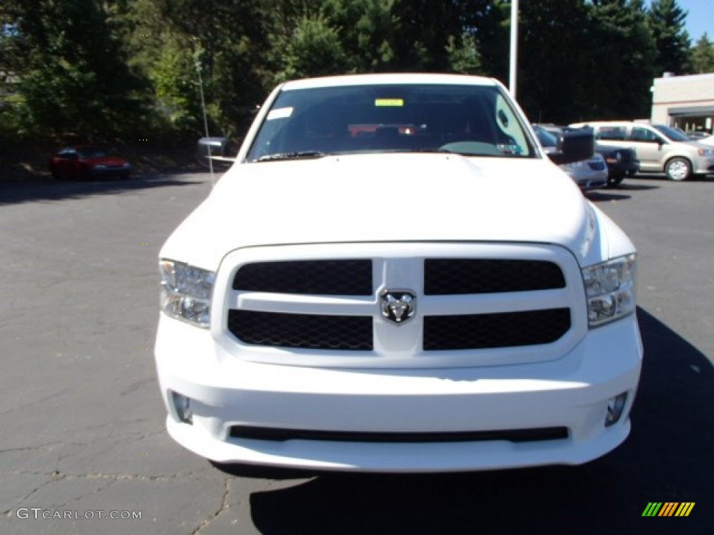 2014 1500 Express Crew Cab 4x4 - Bright White / Black/Diesel Gray photo #3