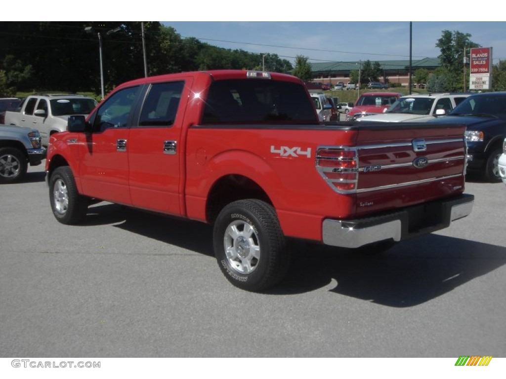 2012 F150 XLT SuperCrew 4x4 - Race Red / Steel Gray photo #2