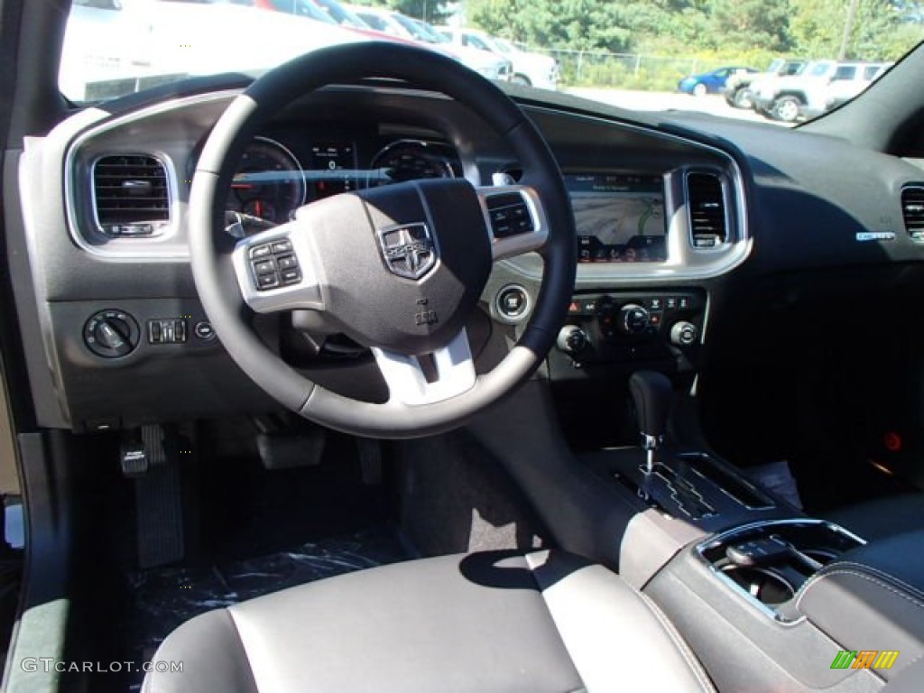 2014 Charger R/T Plus AWD - Phantom Black Tri-Coat Pearl / Black photo #12