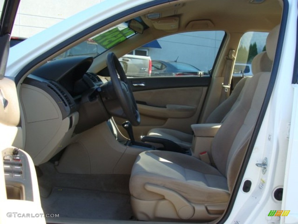 2003 Accord LX Sedan - Taffeta White / Ivory photo #9