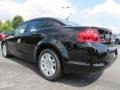 Black Clear Coat - Avenger SE Photo No. 2