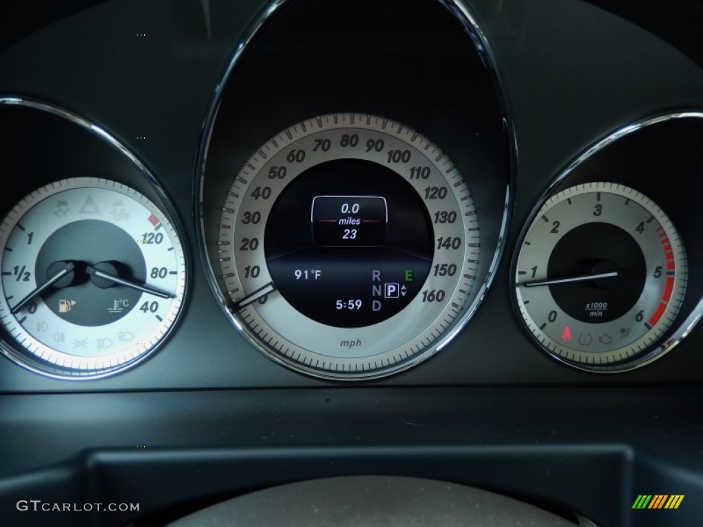 2014 Mercedes-Benz GLK 250 BlueTEC 4Matic Gauges Photo #85318376