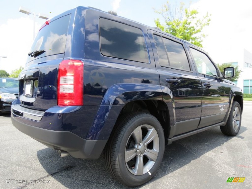 2014 Patriot Freedom Edition - True Blue Pearl / Freedom Edition Dark Slate Gray/Silver Stitching photo #3