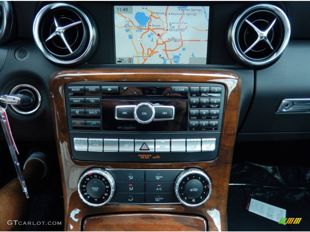 2014 Mercedes-Benz SLK 350 Roadster Controls Photo #85319015