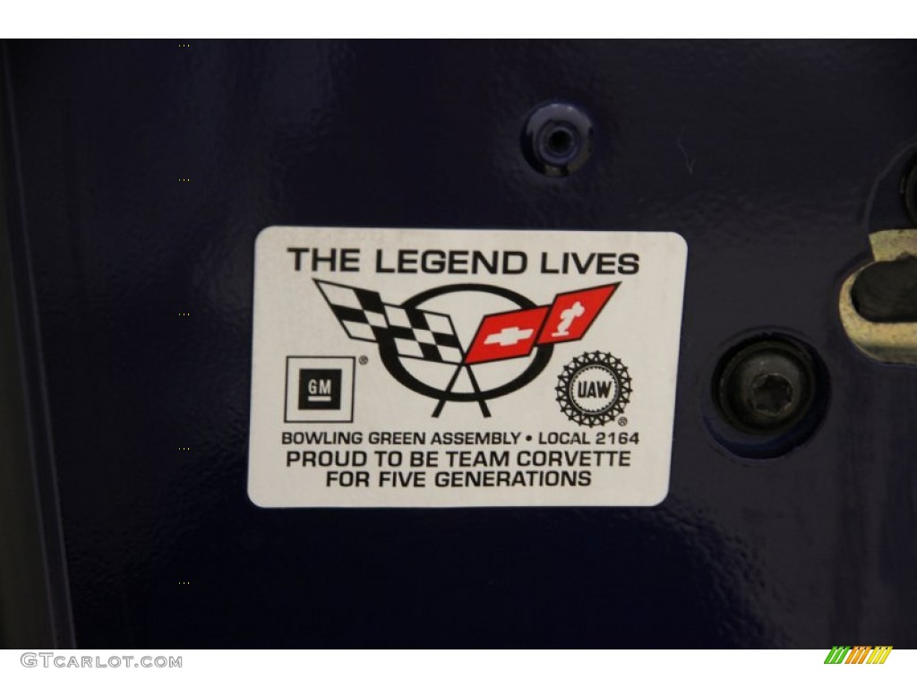 2004 Corvette Coupe - LeMans Blue Metallic / Shale photo #23