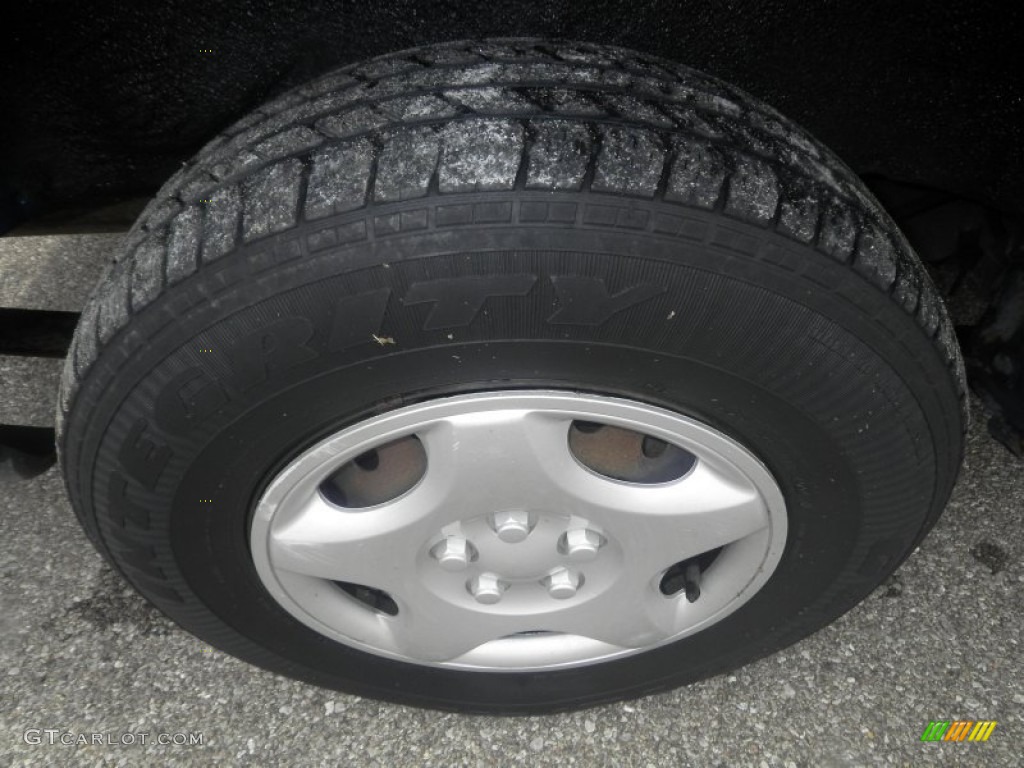 2000 Dodge Grand Caravan Standard Grand Caravan Model Wheel Photos