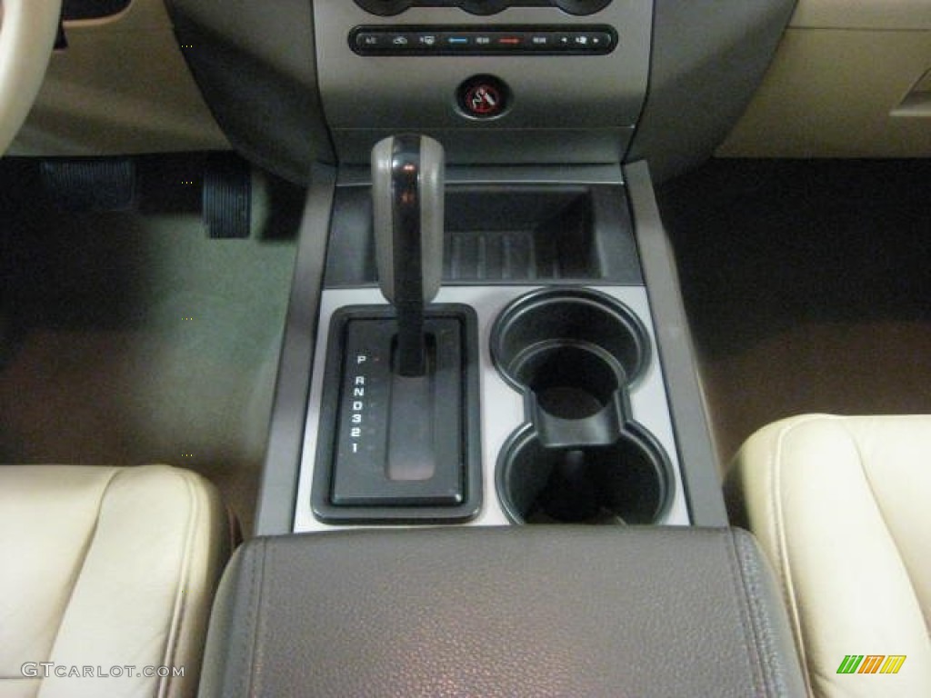 2009 Expedition EL XLT 4x4 - Sangria Red Metallic / Camel photo #24