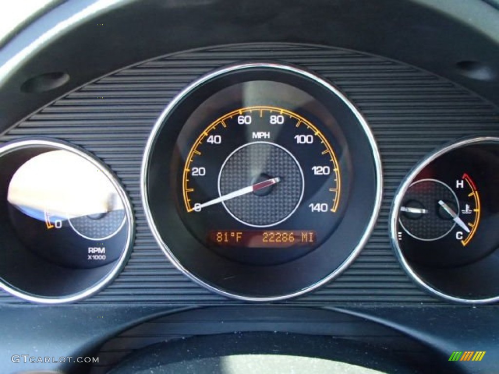 2009 Aura XR V6 - Polar White / Morocco Brown photo #19