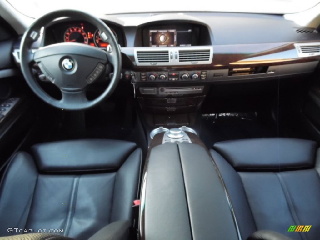 2007 7 Series 750i Sedan - Black Sapphire Metallic / Black photo #28