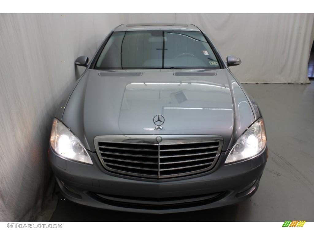 2007 S 550 Sedan - Andorite Grey Metallic / Black photo #2