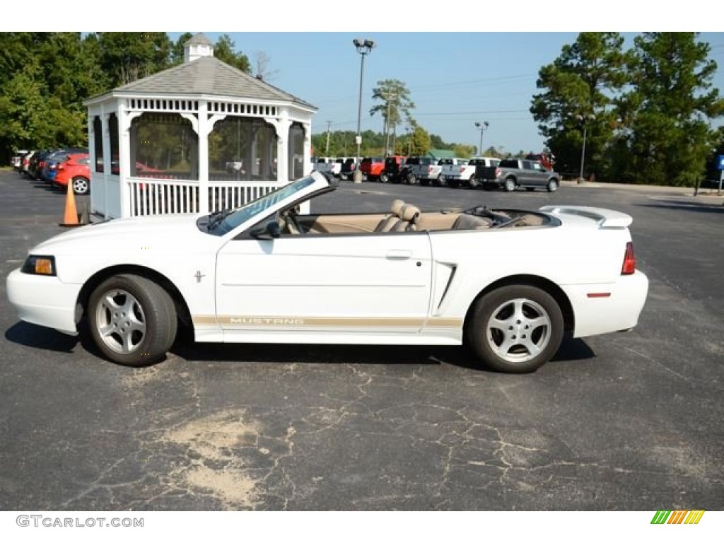 2003 Mustang V6 Convertible - Oxford White / Medium Parchment photo #8
