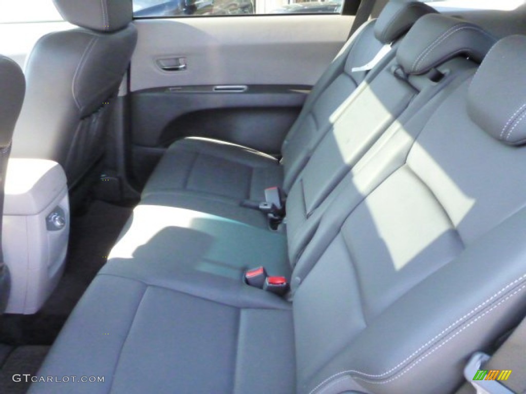 2011 Tribeca 3.6R Limited - Graphite Gray Metallic / Slate Gray photo #10