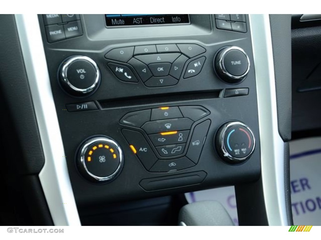 2014 Ford Fusion SE Controls Photo #85333256