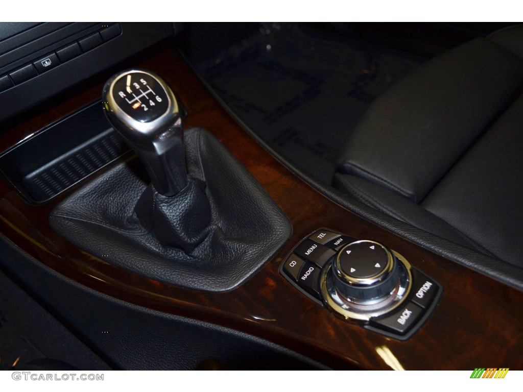 2010 BMW 3 Series 335i Coupe Transmission Photos