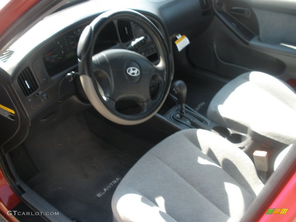 2005 Elantra GLS Sedan - Electric Red Metallic / Gray photo #4