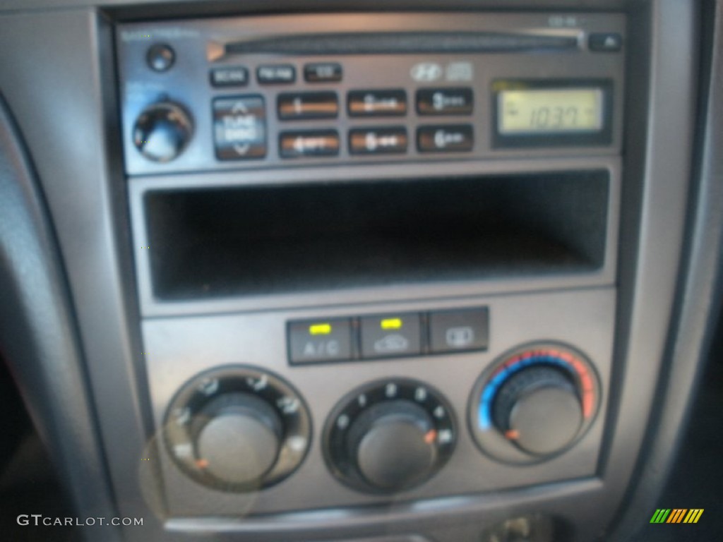 2005 Elantra GLS Sedan - Electric Red Metallic / Gray photo #6