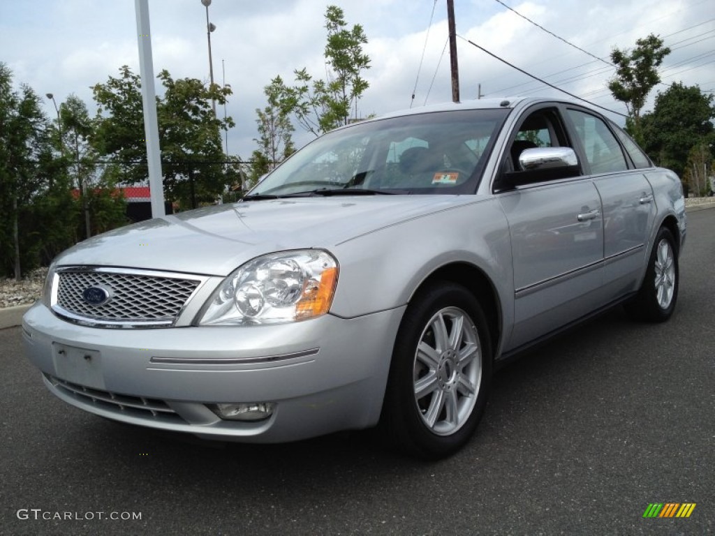 Silver Frost Metallic 2005 Ford Five Hundred Limited AWD Exterior Photo #85339316