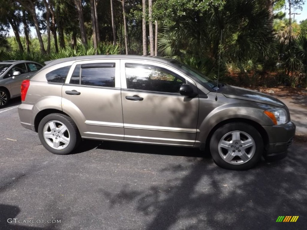 2008 Caliber SXT - Light Khaki Metallic / Pastel Pebble Beige photo #5