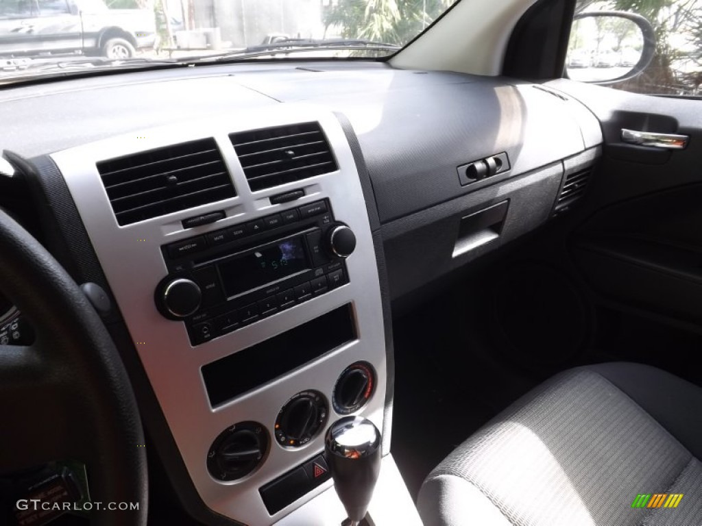 2008 Caliber SXT - Light Khaki Metallic / Pastel Pebble Beige photo #14