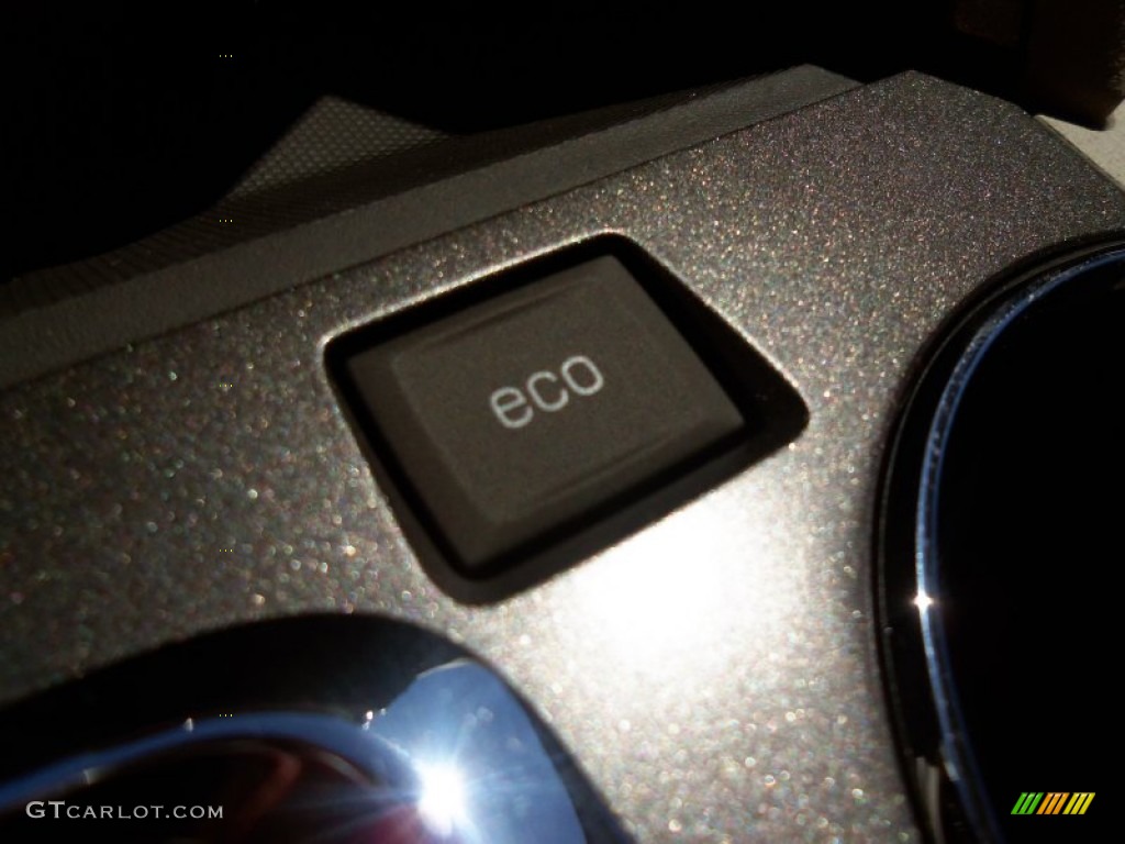 2013 Equinox LT AWD - Silver Ice Metallic / Light Titanium/Jet Black photo #32