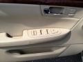 Light Platinum - DTS Sedan Photo No. 10