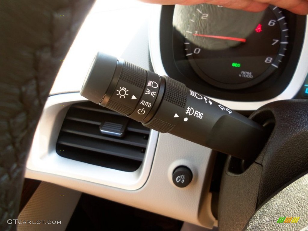 2013 Equinox LT AWD - Silver Ice Metallic / Light Titanium/Jet Black photo #36