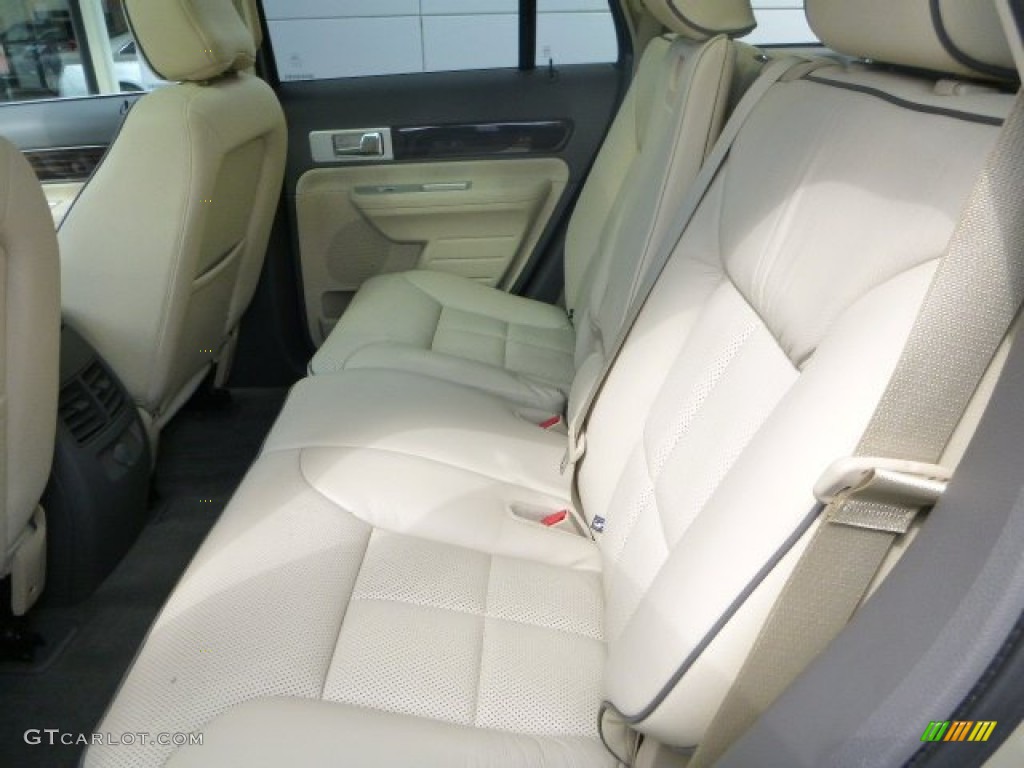 Light Camel Interior 2010 Lincoln MKX AWD Photo #85342028