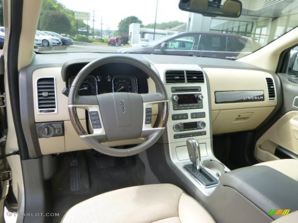 2010 Lincoln MKX AWD Interior Color Photos