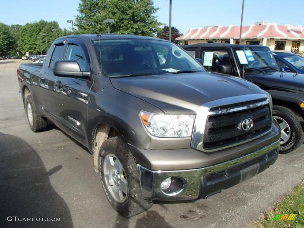 2010 Tundra SR5 Double Cab 4x4 - Pyrite Brown Mica / Graphite Gray photo #1