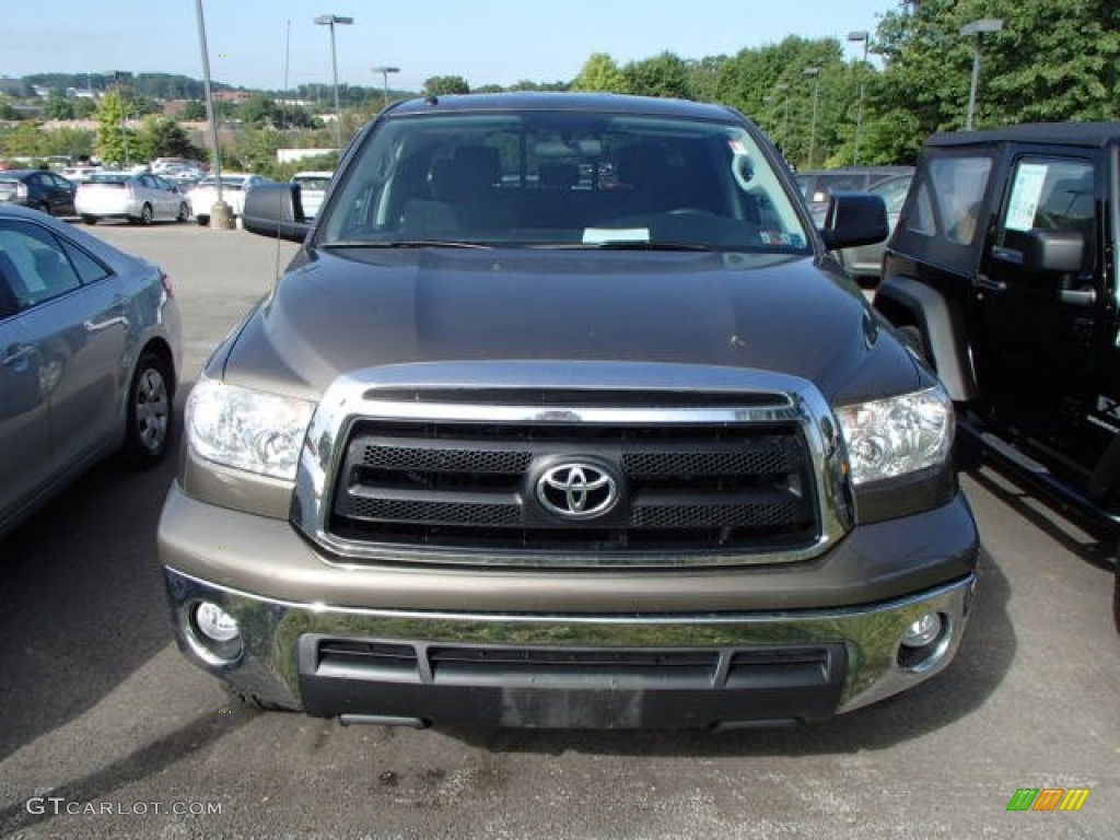 2010 Tundra SR5 Double Cab 4x4 - Pyrite Brown Mica / Graphite Gray photo #2