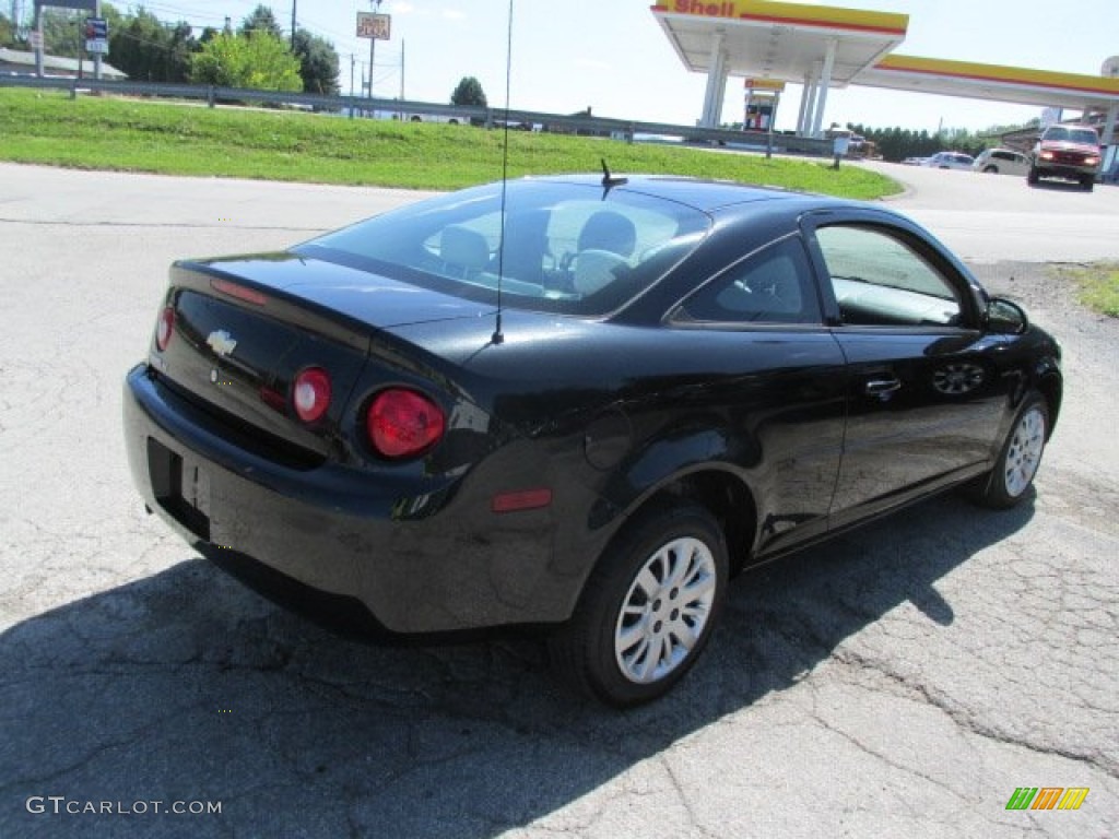 2010 Cobalt LT Coupe - Black Granite Metallic / Gray photo #7