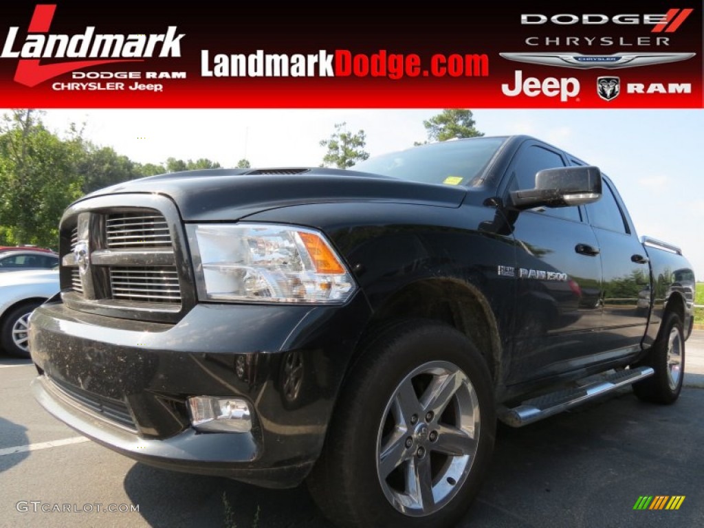 2011 Ram 1500 Big Horn Crew Cab - Brilliant Black Crystal Pearl / Dark Slate Gray/Medium Graystone photo #1