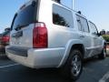 Bright Silver Metallic - Commander Sport Photo No. 3