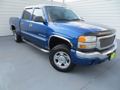 2004 GMC Sierra 2500HD SLT Crew Cab Data, Info and Specs