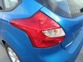 Blue Candy - Focus SE Hatchback Photo No. 12