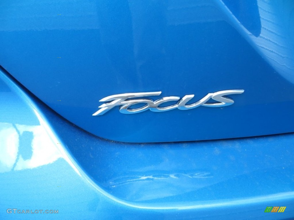 2014 Ford Focus SE Hatchback Marks and Logos Photo #85348676