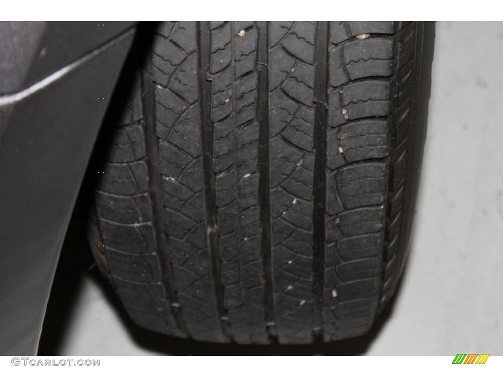 2011 Escape XLT 4WD - Sterling Grey Metallic / Charcoal Black photo #11
