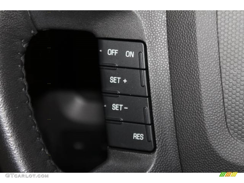 2011 Escape XLT 4WD - Sterling Grey Metallic / Charcoal Black photo #33