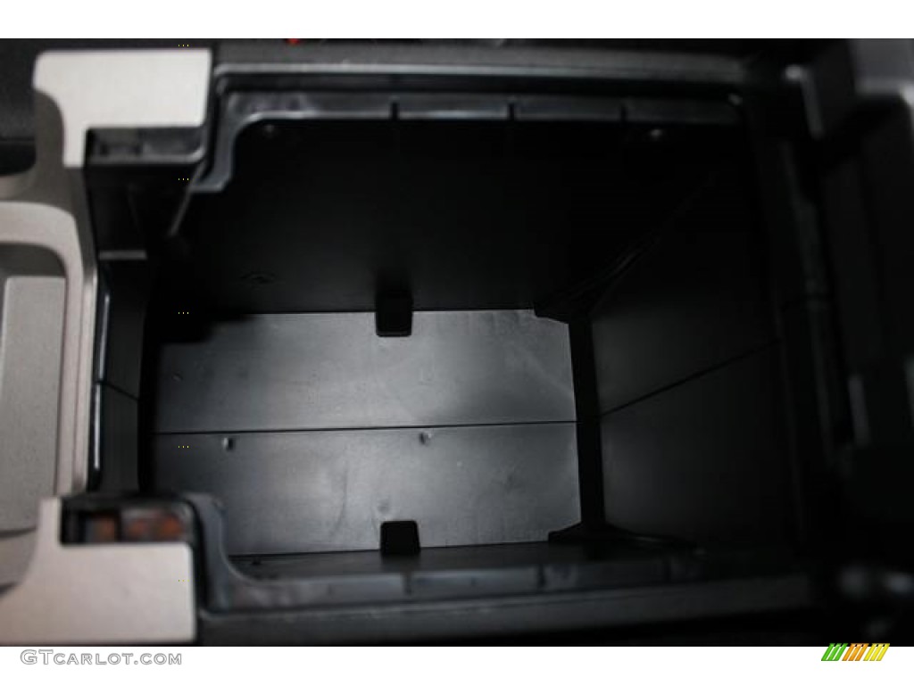 2011 Escape XLT 4WD - Sterling Grey Metallic / Charcoal Black photo #42