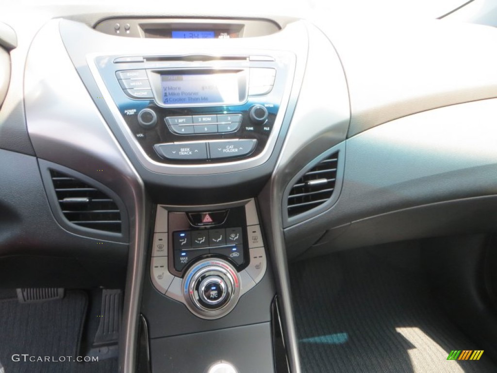 2013 Elantra Limited - Black / Black photo #24