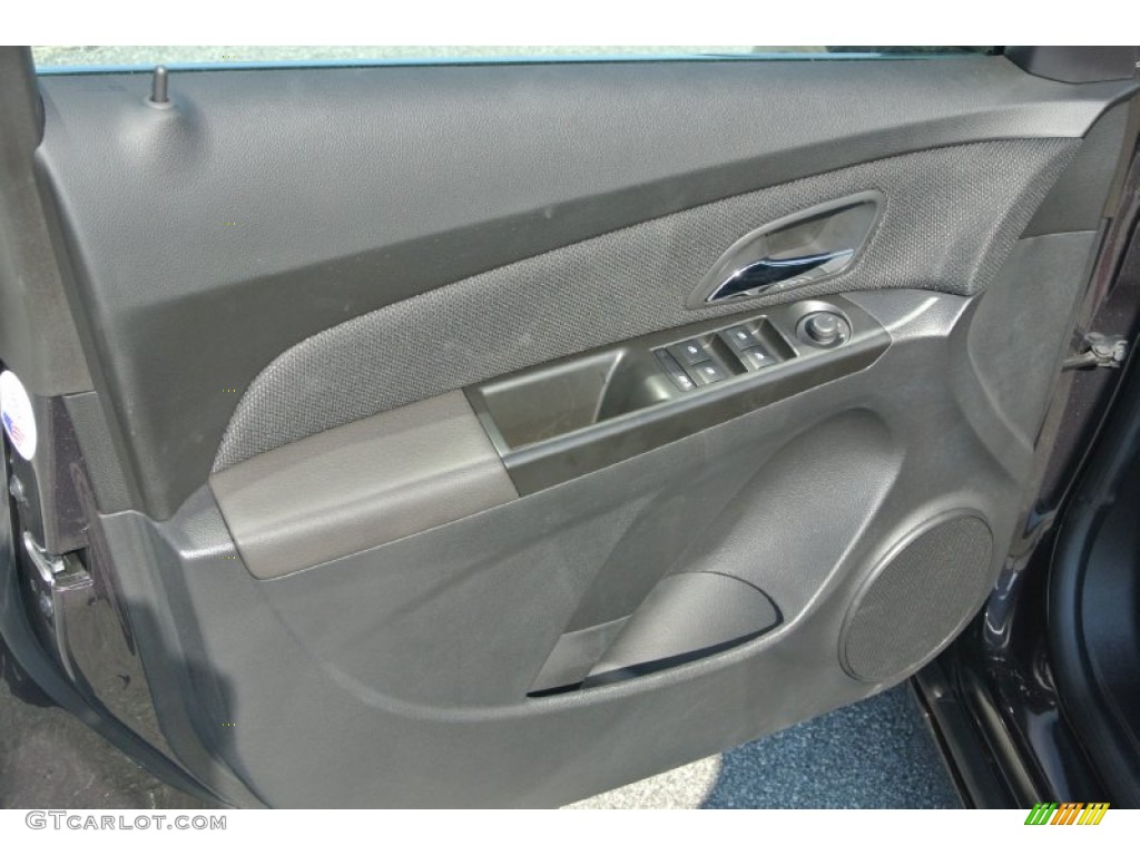 2014 Cruze Diesel - Tungsten Metallic / Jet Black photo #9