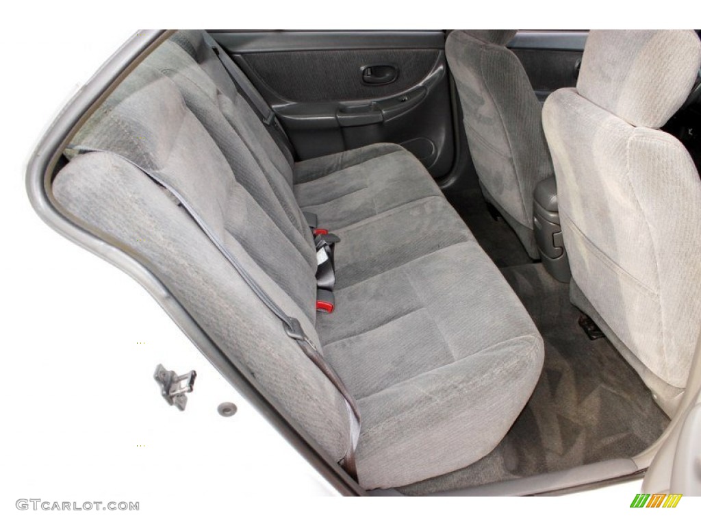 1998 Intrigue  - Bright White / Gray photo #22