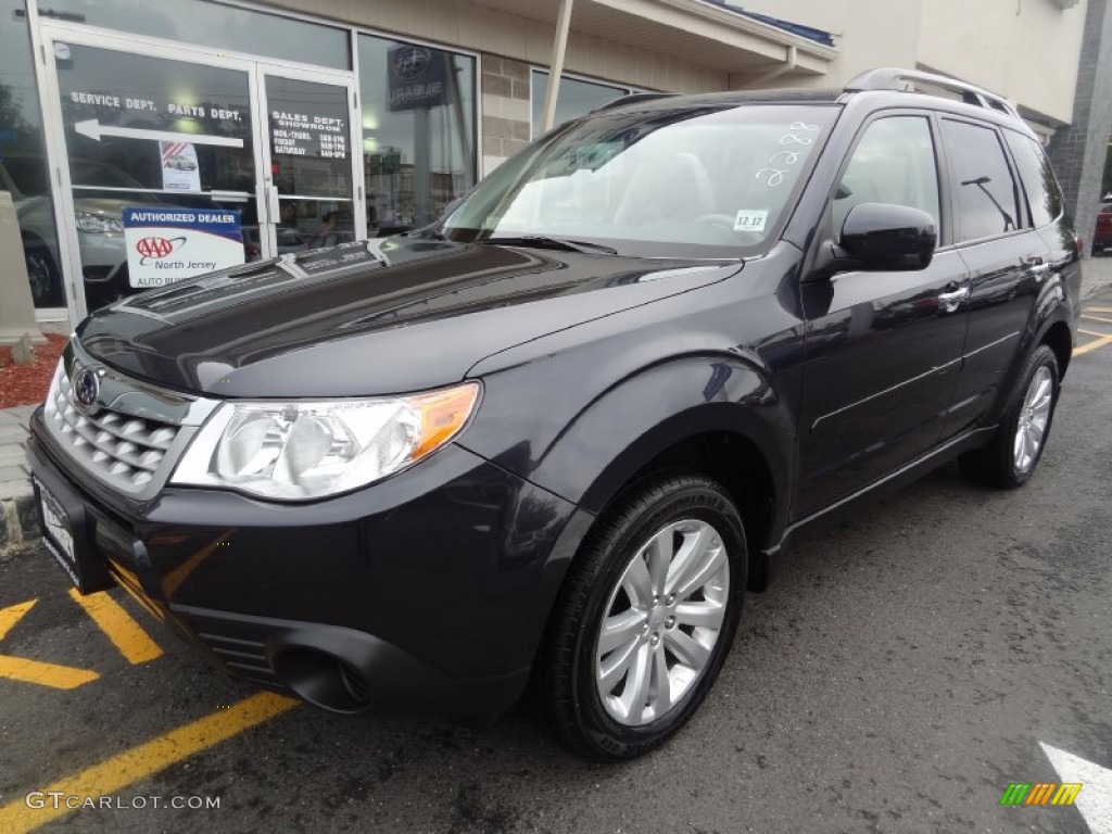 2013 Forester 2.5 X Premium - Dark Gray Metallic / Platinum photo #1