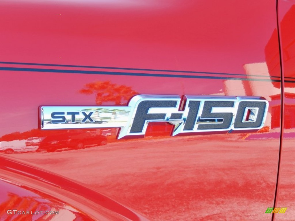 2013 Ford F150 STX Regular Cab 4x4 Marks and Logos Photos