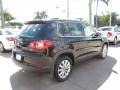 Deep Black Metallic - Tiguan SE Photo No. 5