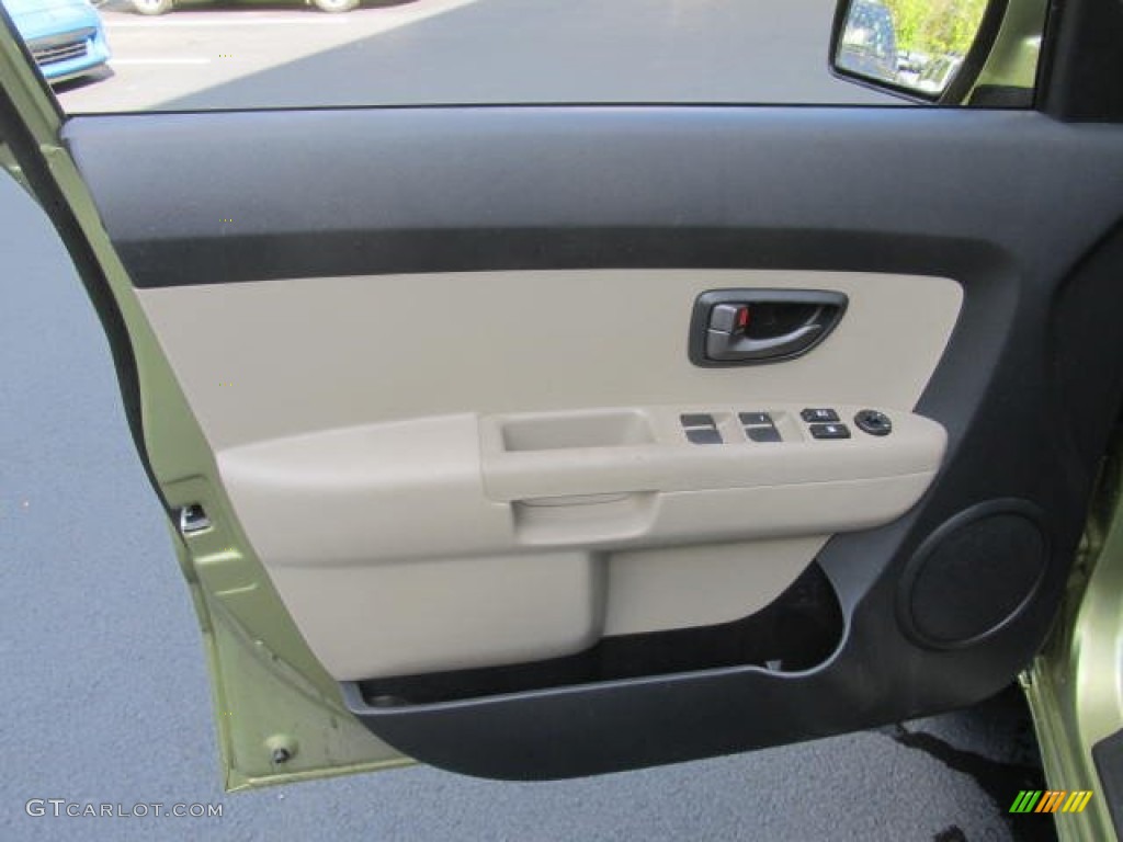 2010 Kia Soul ! Sand/Black Houndstooth Cloth Door Panel Photo #85357324