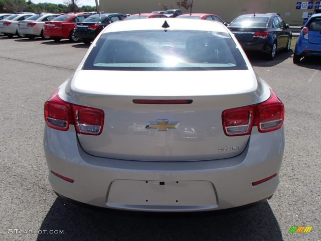 2013 Malibu LS - Champagne Silver Metallic / Jet Black/Titanium photo #7