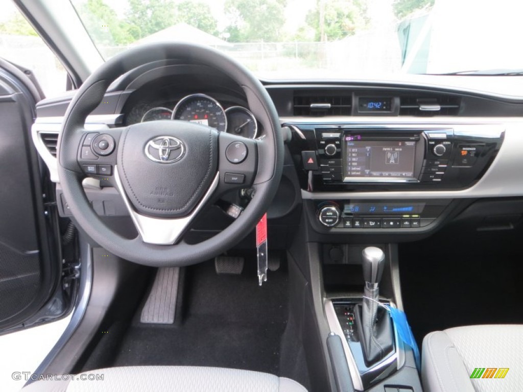 2014 Toyota Corolla LE Ash Dashboard Photo #85362466