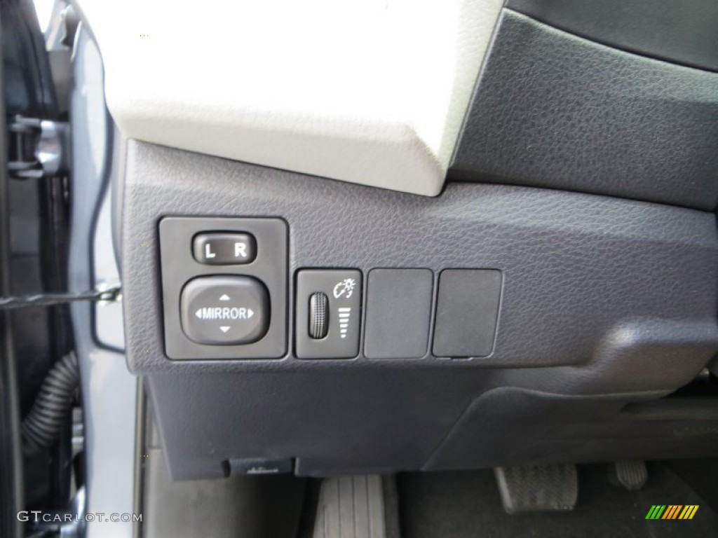 2014 Corolla LE - Slate Metallic / Ash photo #31