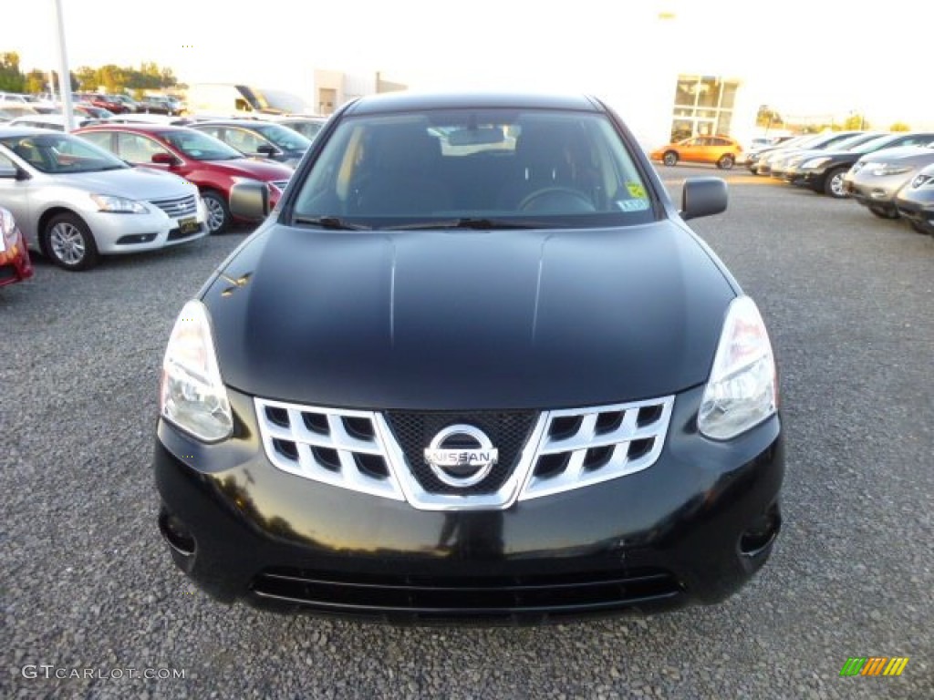 2011 Rogue S AWD - Wicked Black / Black photo #2
